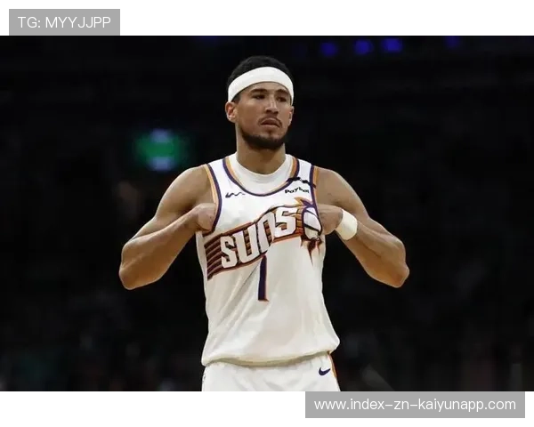 布克三分连中，太阳外线火力全开